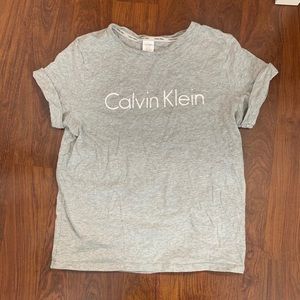 Calvin Klein T-Shirt